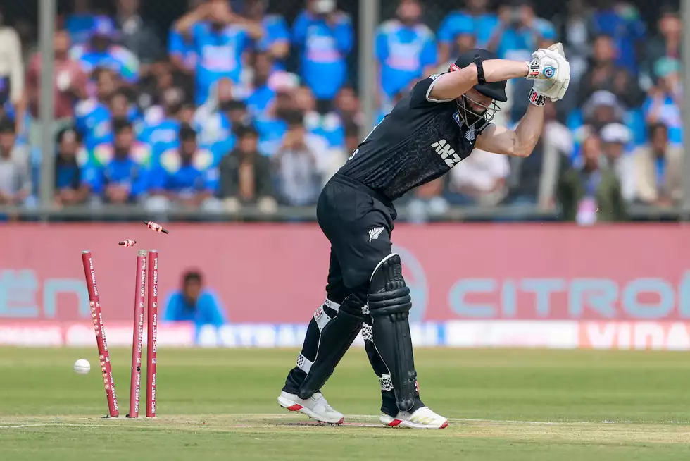 Northern Districts Stutter as Auckland Bowlers Dominate at Bay Oval